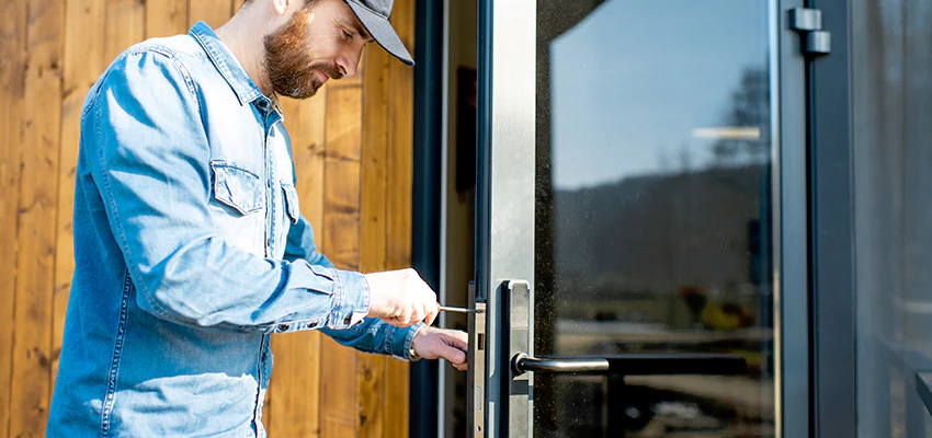 Frameless Glass Storefront Door Locks Replacement in Alton, IL