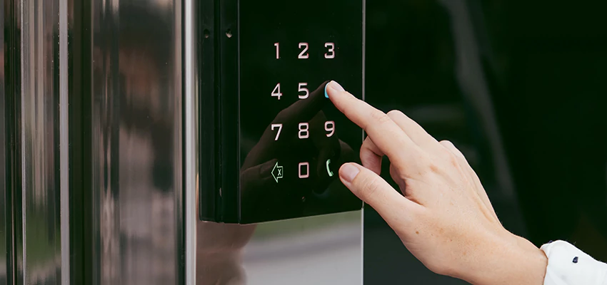 Keyless Door Entry System in Alton, IL